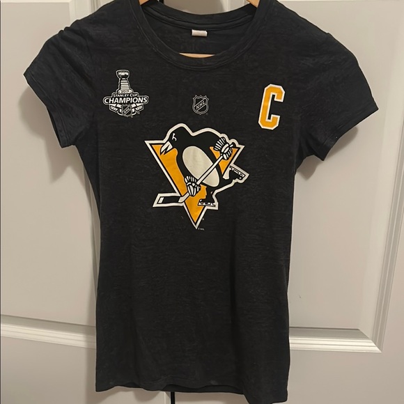 Dark heather grey women’s S Pittsburgh Penguins Crosby T-Shirt - Picture 1 of 4